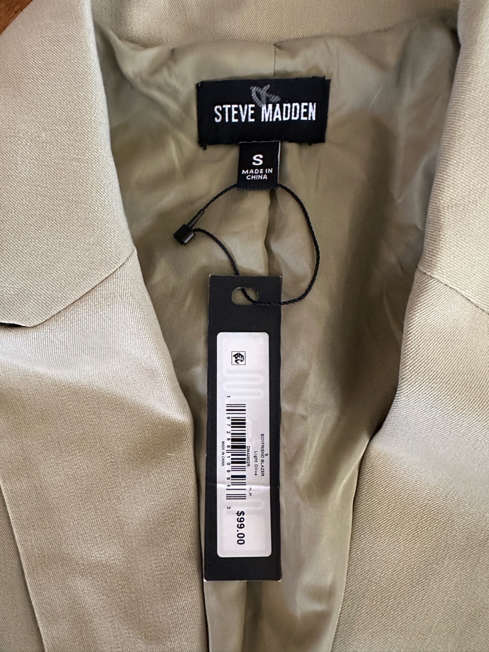 Steve Madden light olive green boyfriend blazer NWTs size small. - Picture 2 of 6